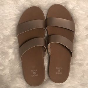 Shade and Shore Gold Sandals size 7